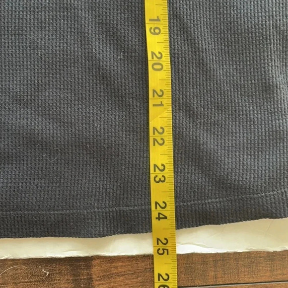 Tommy Hilfiger navy waffle weave top, neck zipper, cowl neck. Women’s size 1X - Picture 7 of 11